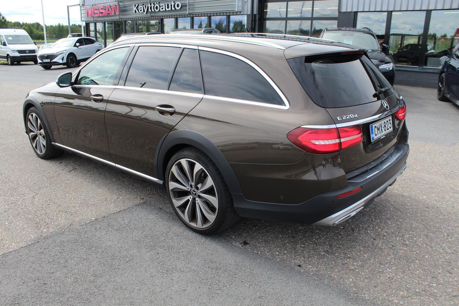 Mercedes-Benz E vaihtoauto