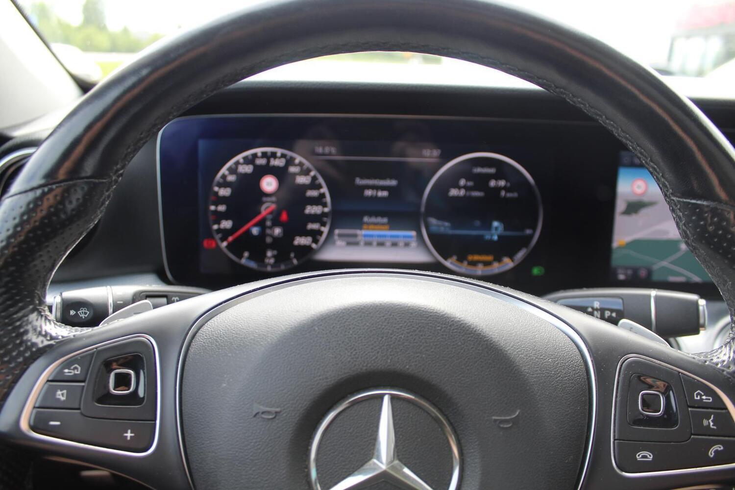 Mercedes-Benz E vaihtoauto