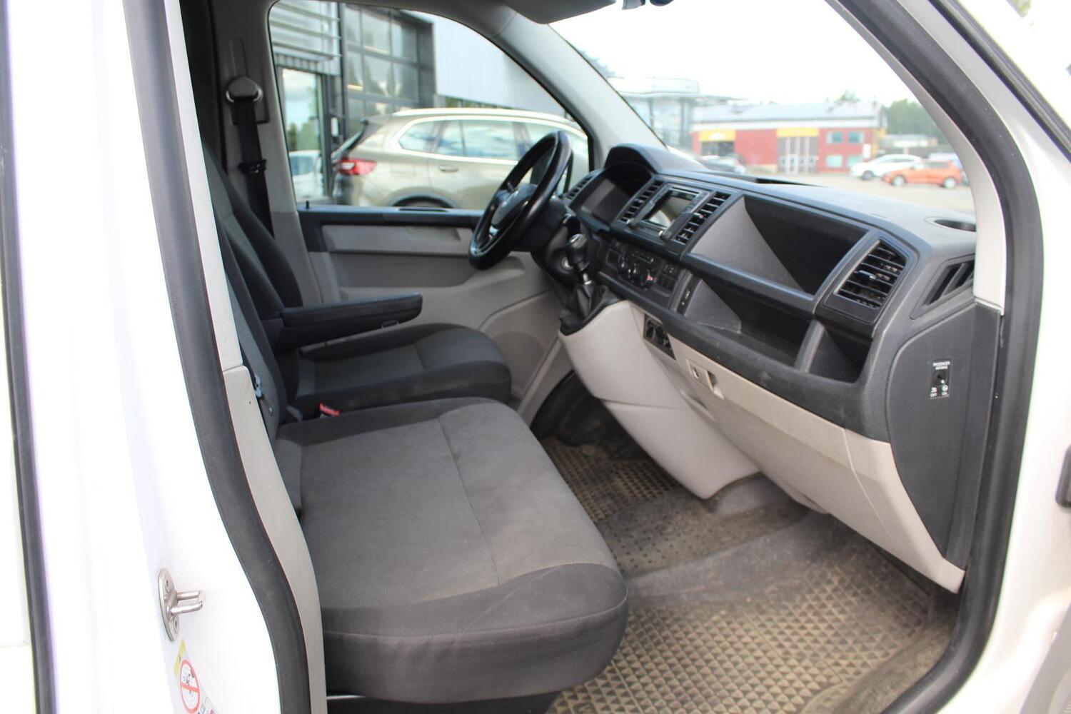 Volkswagen Transporter vaihtoauto
