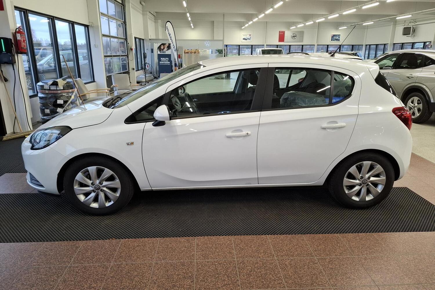 Opel Corsa vaihtoauto