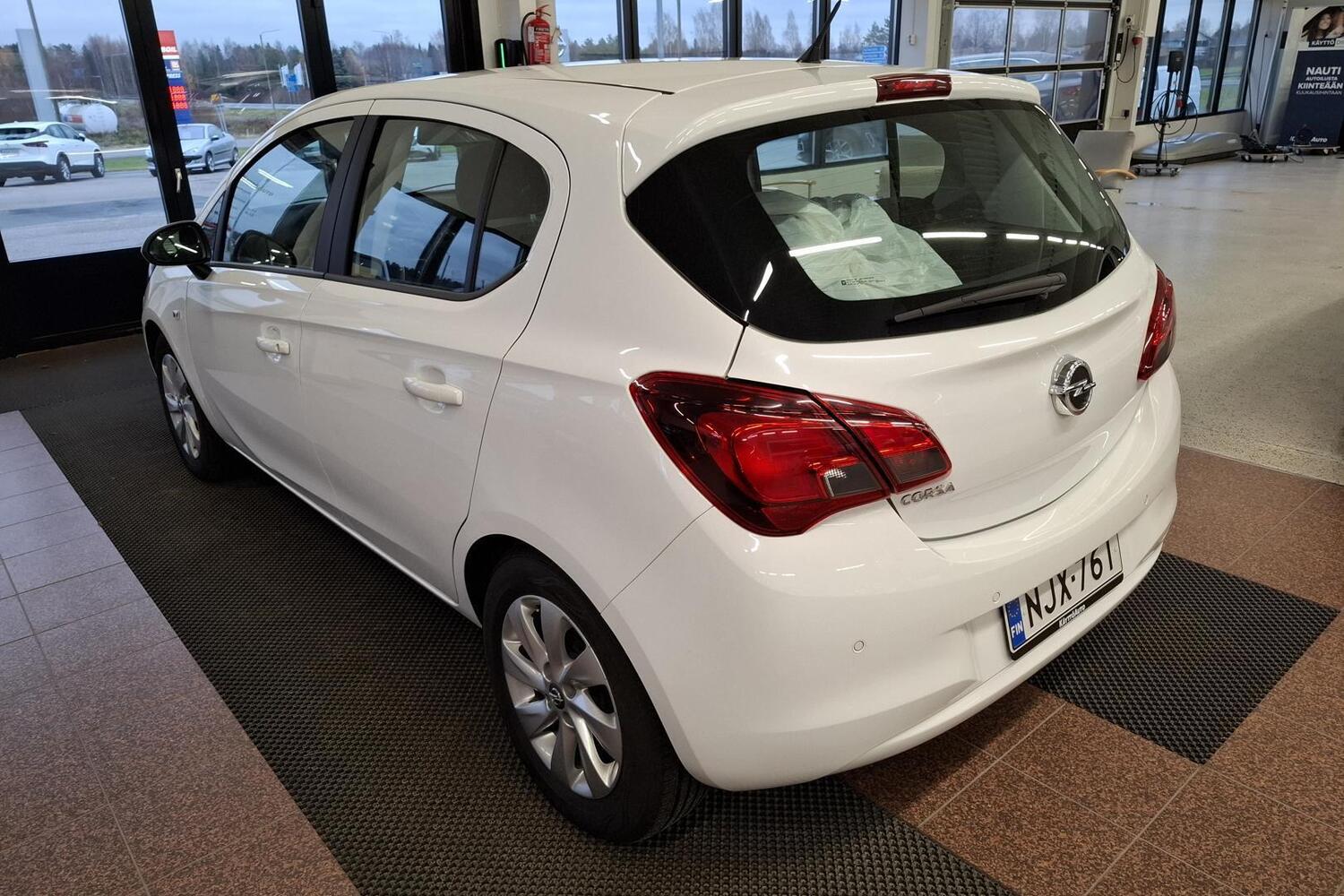 Opel Corsa vaihtoauto