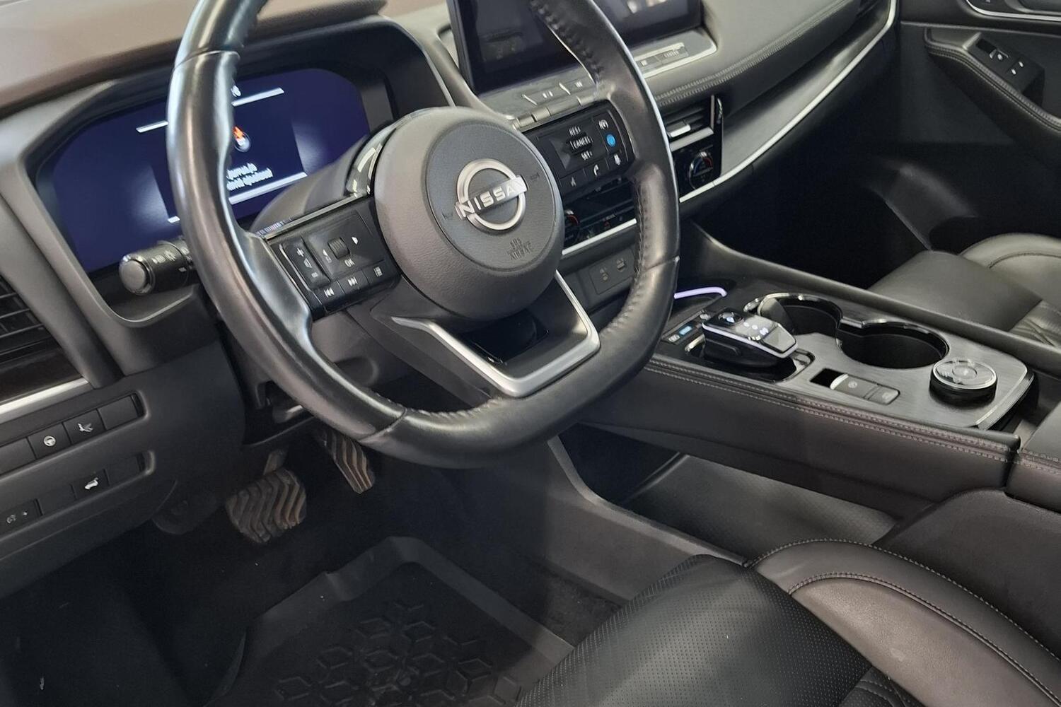 Nissan X-Trail vaihtoauto