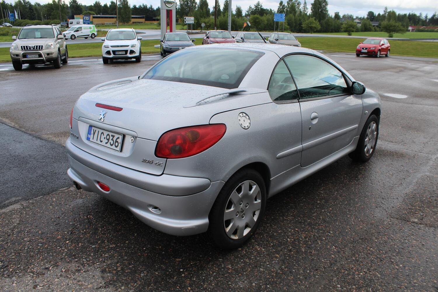 Peugeot 206 vaihtoauto