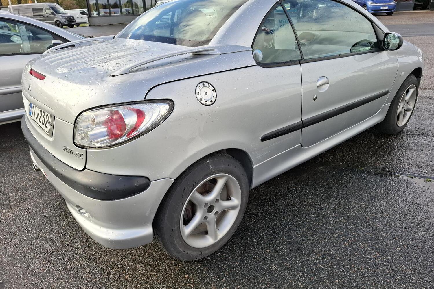 Peugeot 206 vaihtoauto