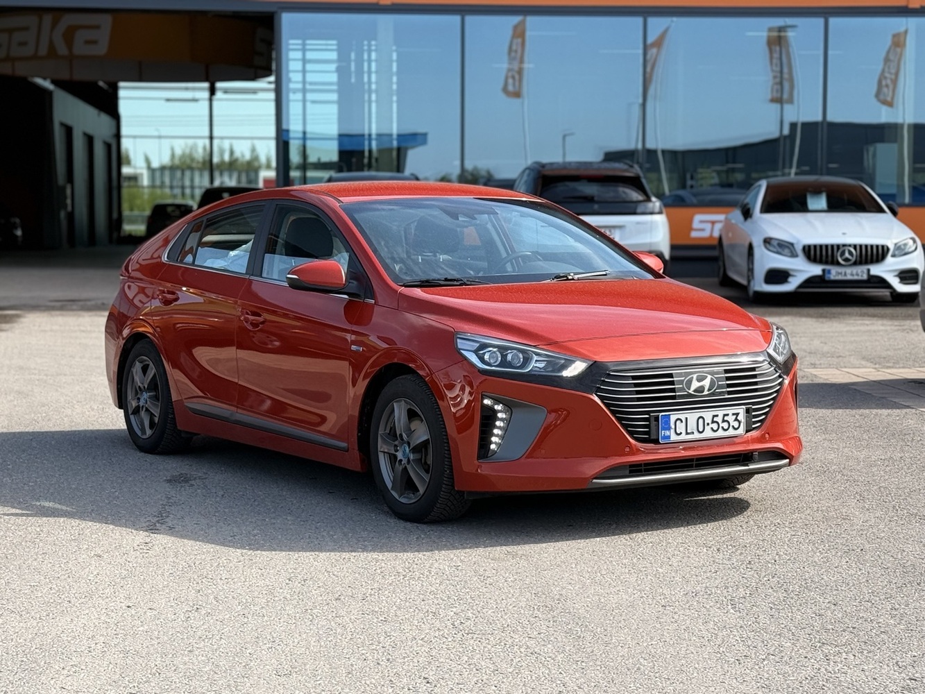 Hyundai IONIQ plug-in vaihtoauto
