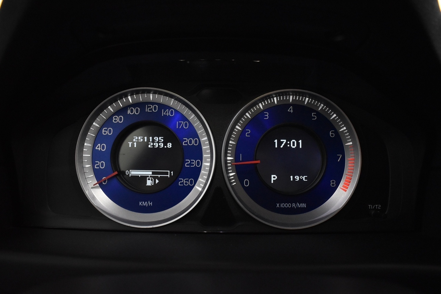 Volvo V70 vaihtoauto
