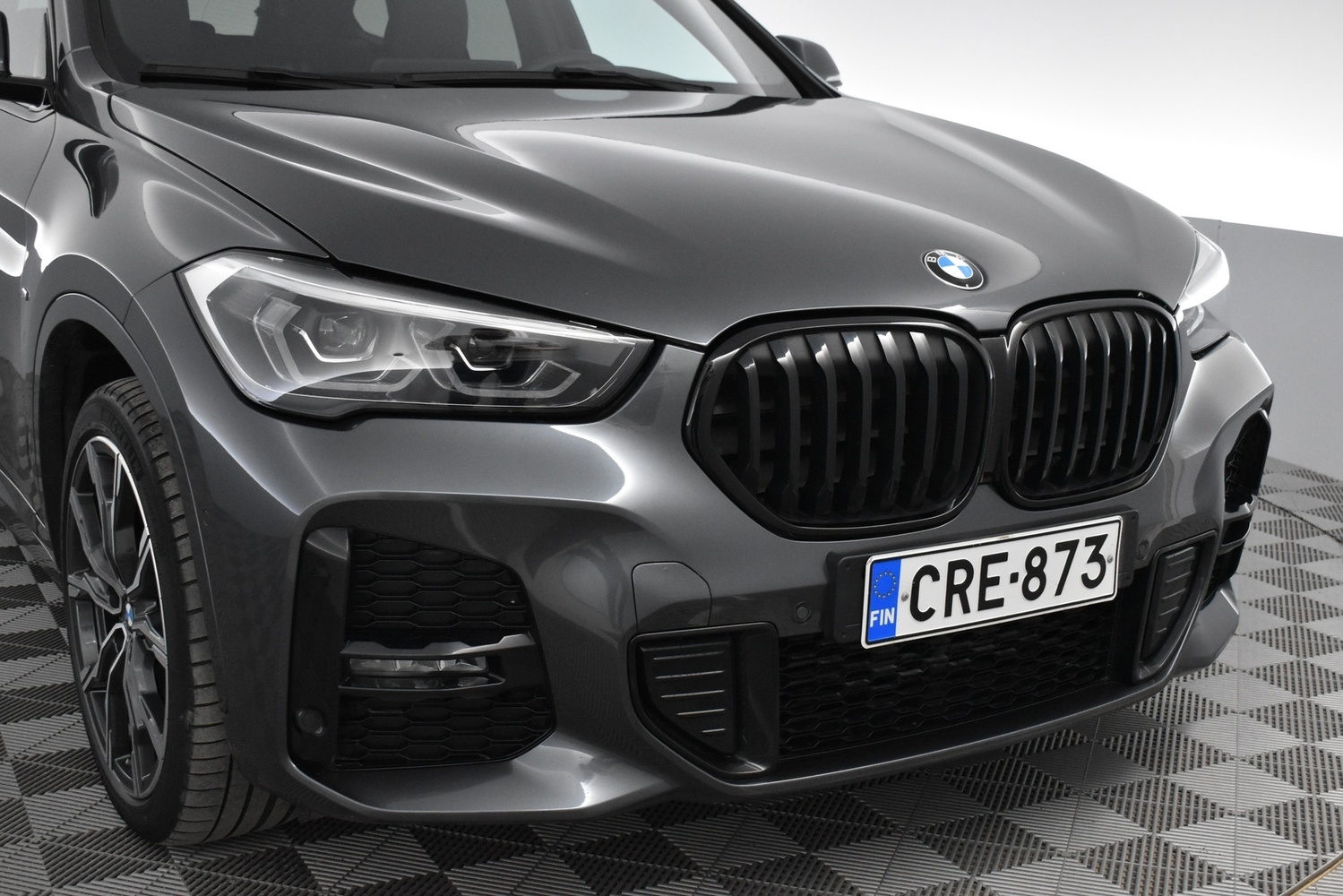 BMW X1 vaihtoauto