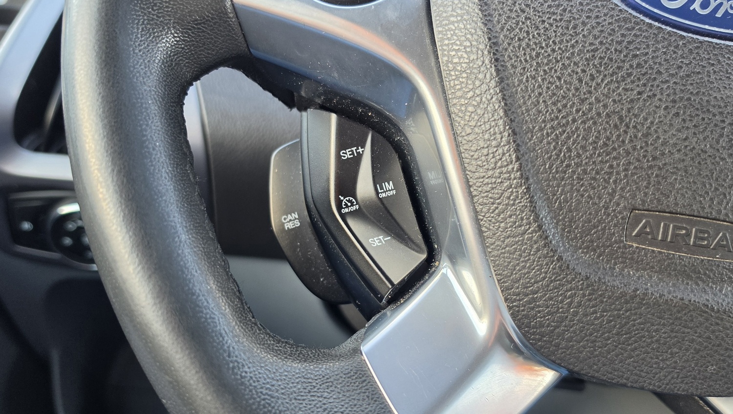 Ford Tourneo Custom vaihtoauto