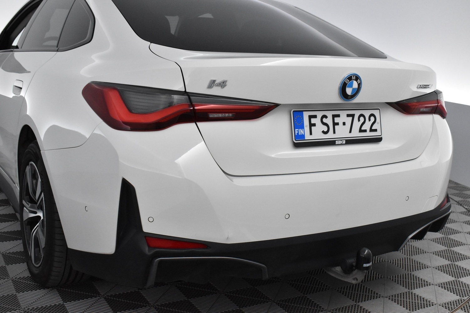 BMW i4 vaihtoauto