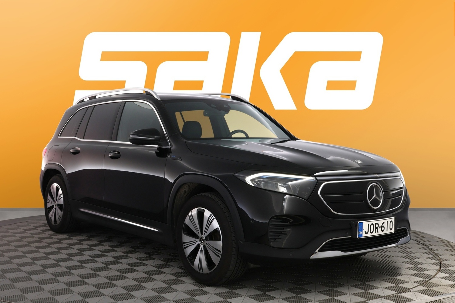 Mercedes-Benz EQB vaihtoauto