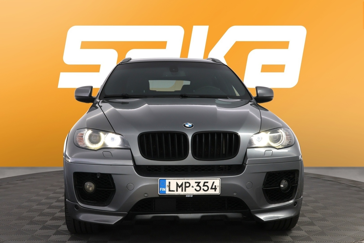BMW X6 vaihtoauto