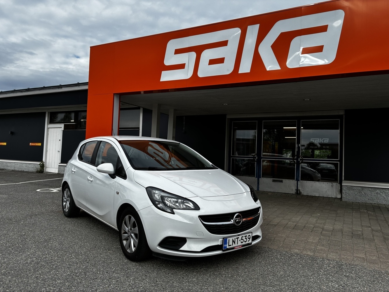 Opel Corsa vaihtoauto