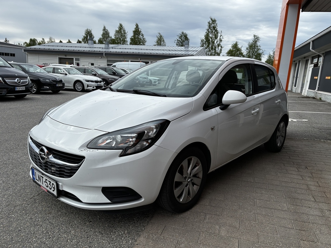 Opel Corsa vaihtoauto
