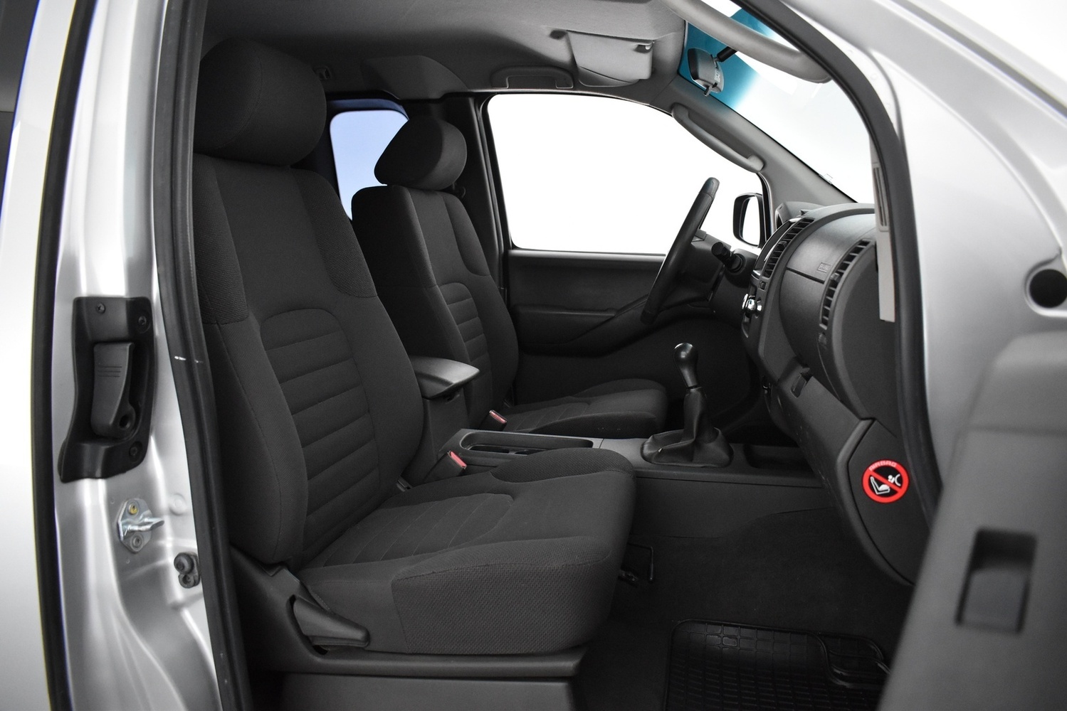 Nissan Navara vaihtoauto