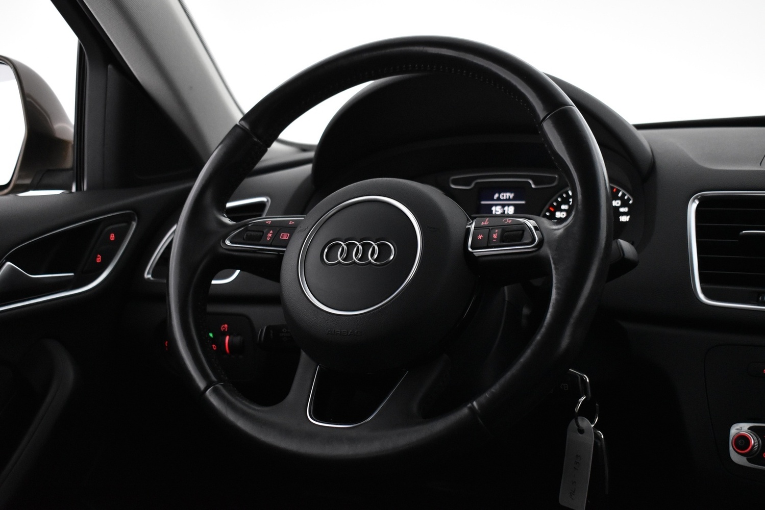 Audi Q3 vaihtoauto