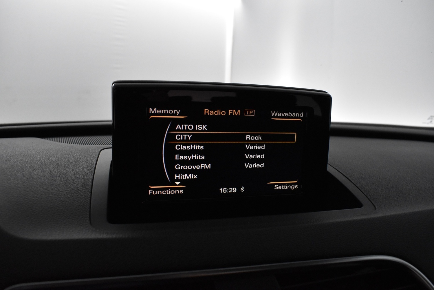 Audi Q3 vaihtoauto