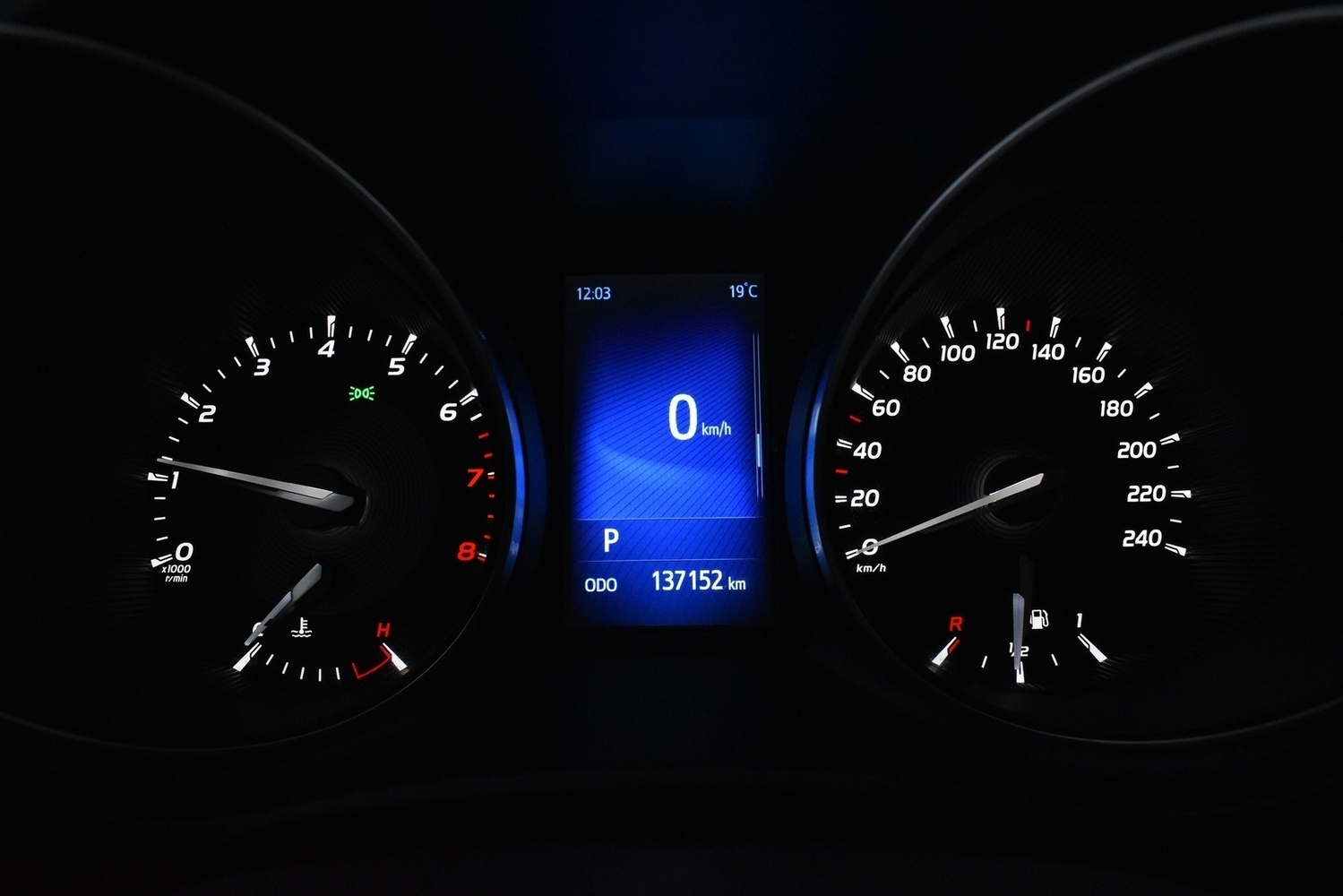 Toyota Avensis vaihtoauto