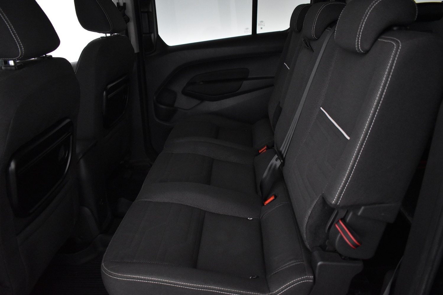 Ford Grand Tourneo Connect vaihtoauto