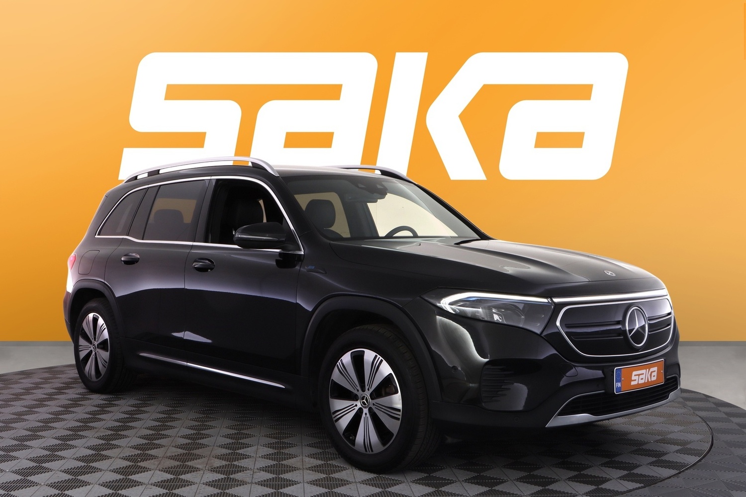 Mercedes-Benz EQB vaihtoauto