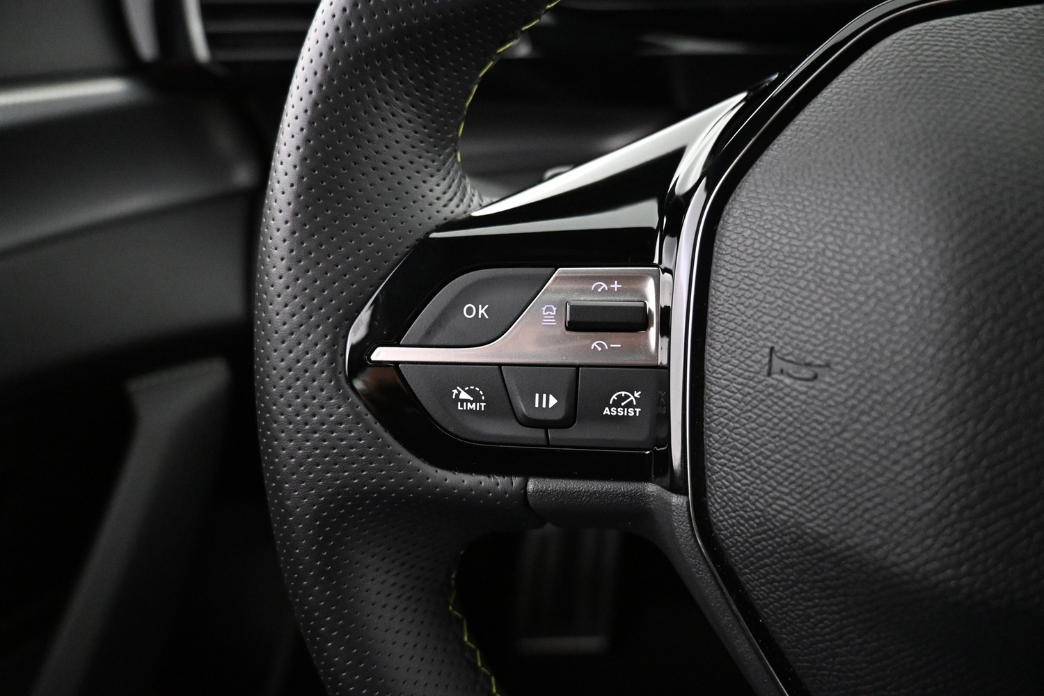 Peugeot 408 vaihtoauto