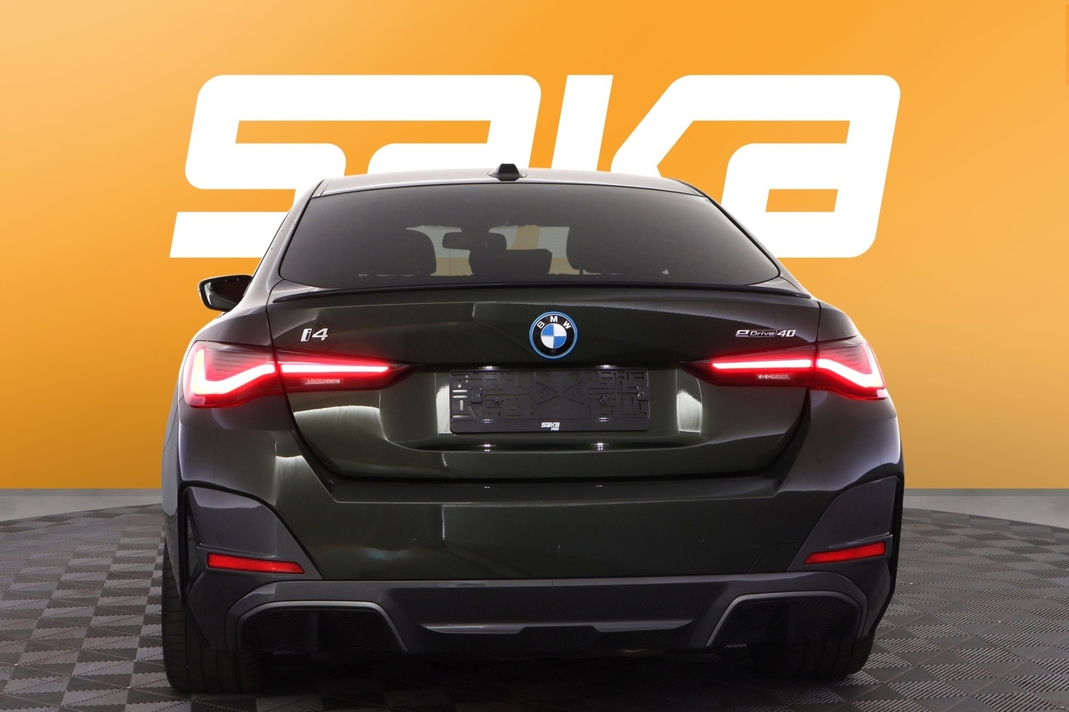 BMW i4 vaihtoauto