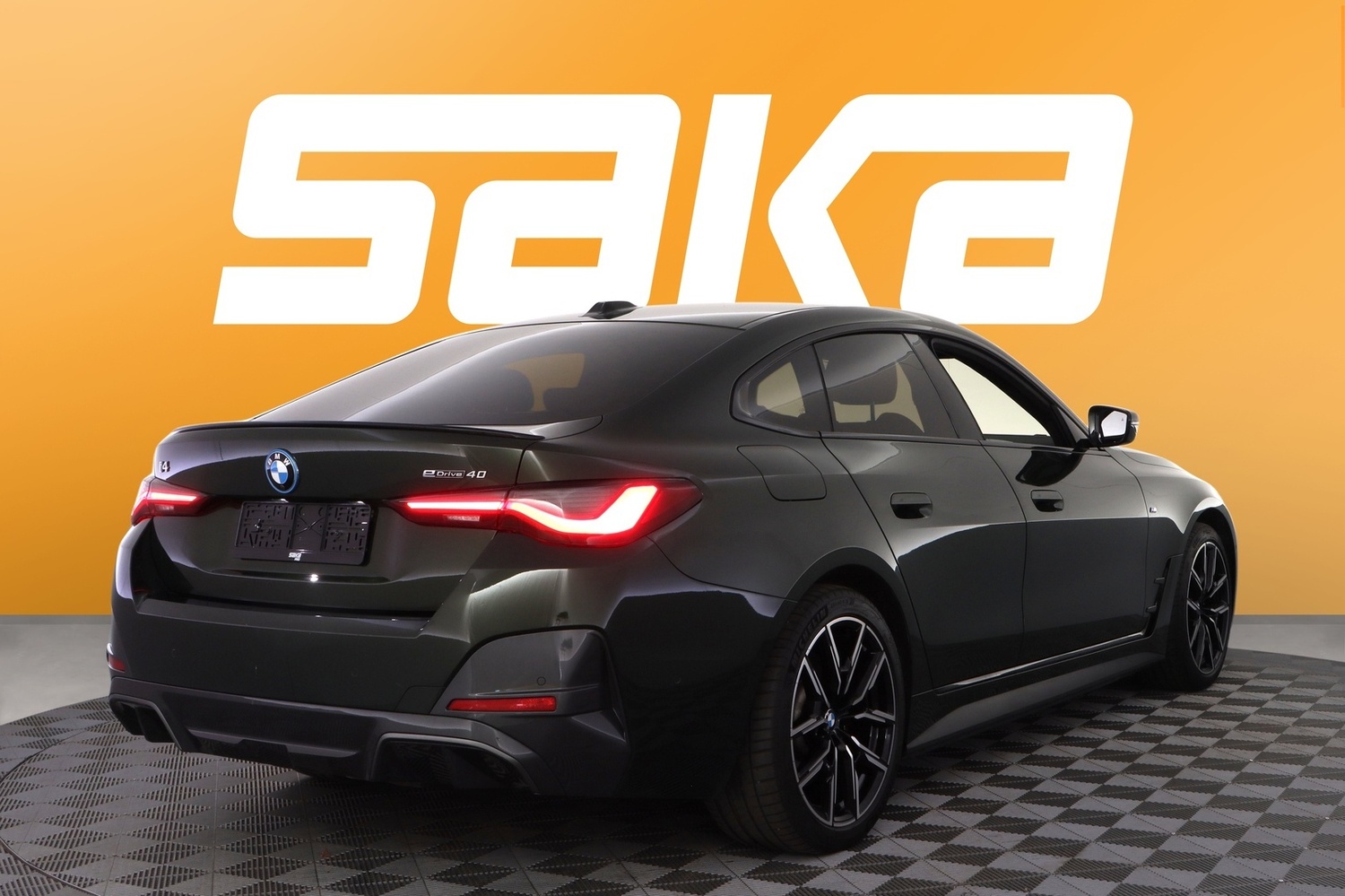 BMW i4 vaihtoauto