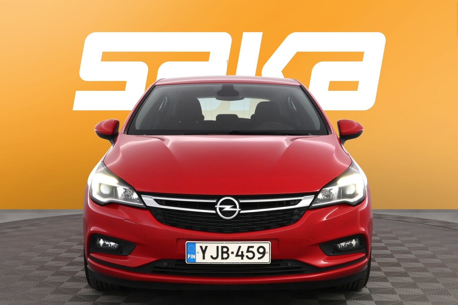 Opel Astra vaihtoauto
