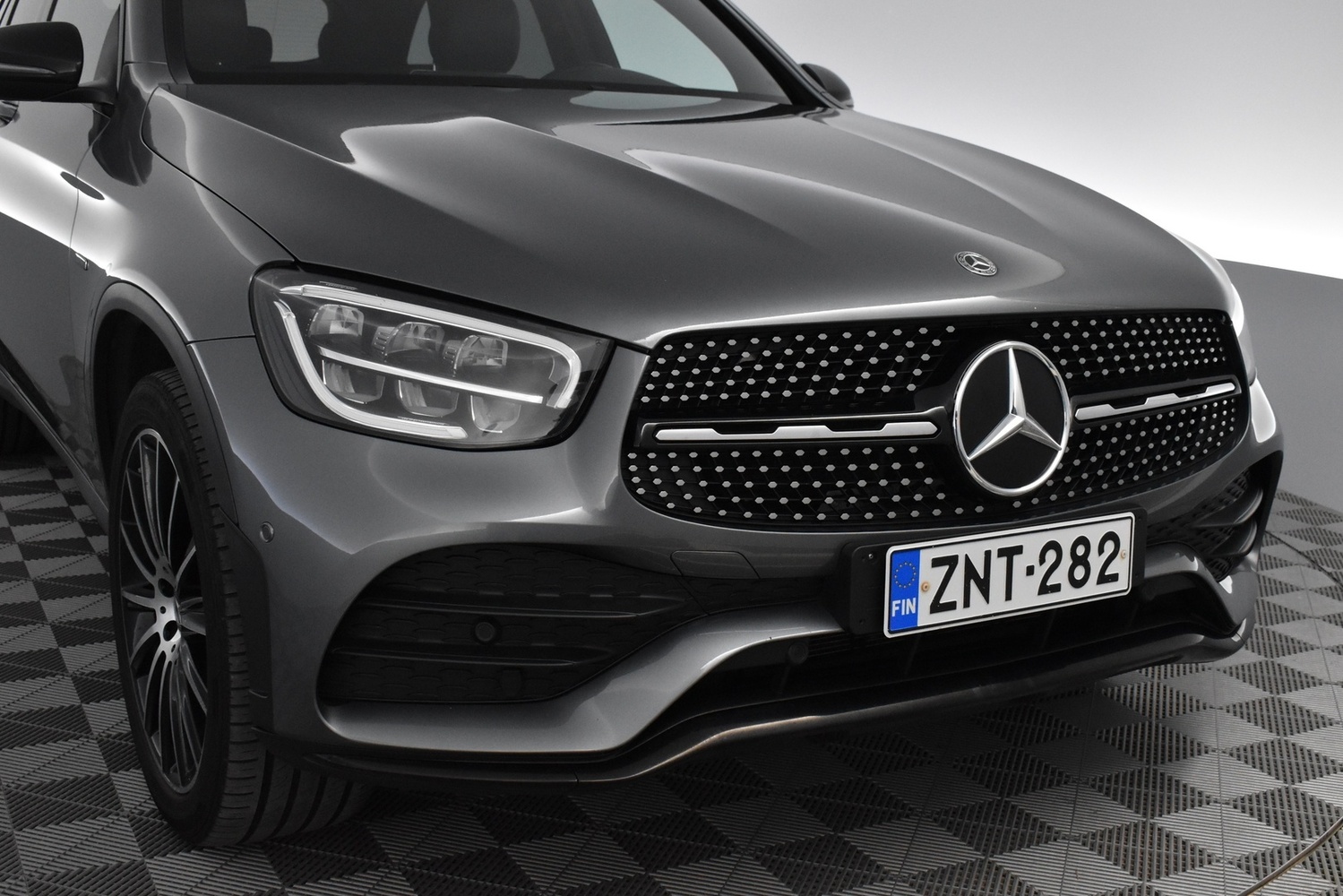 Mercedes-Benz GLC vaihtoauto