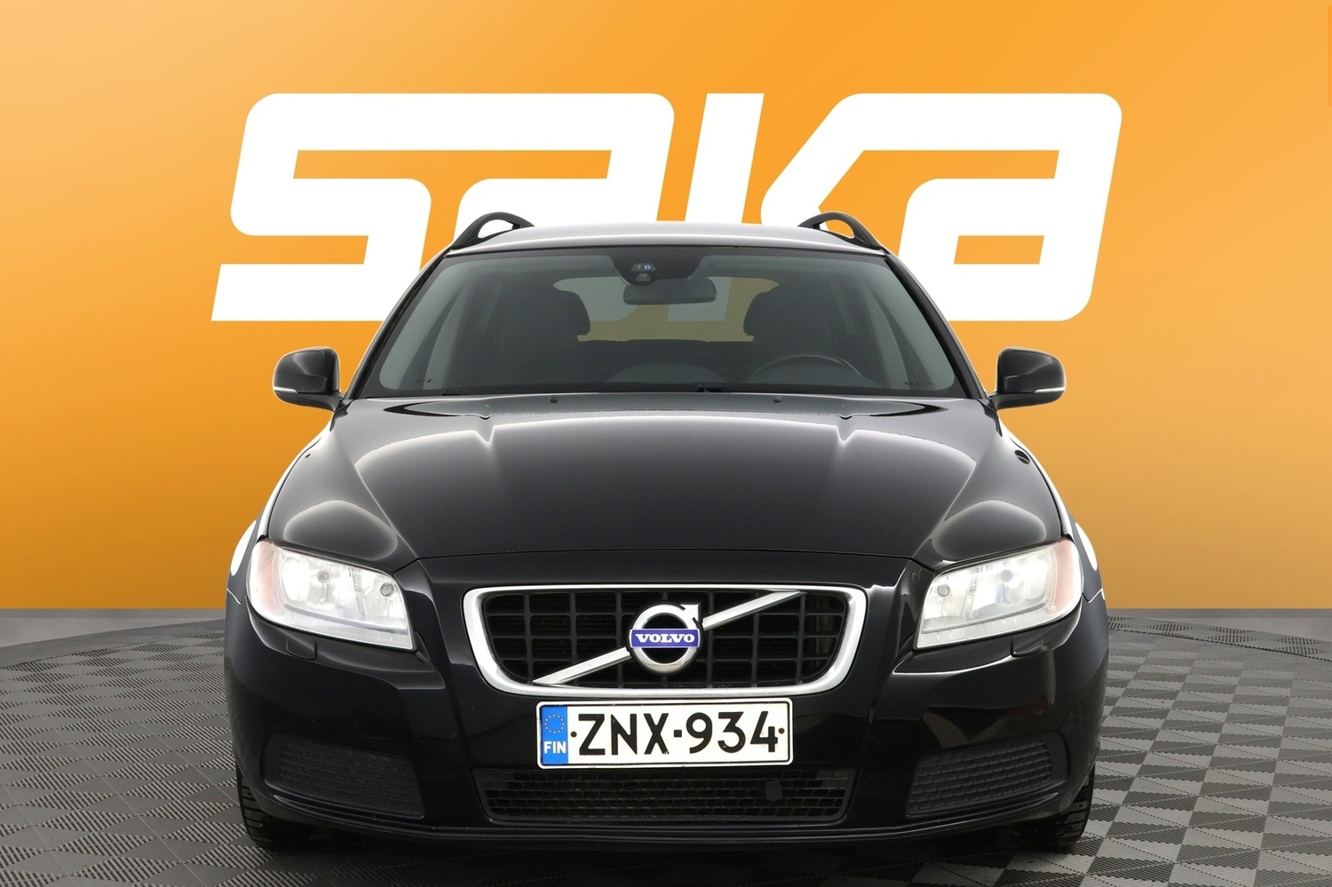 Volvo V70 vaihtoauto