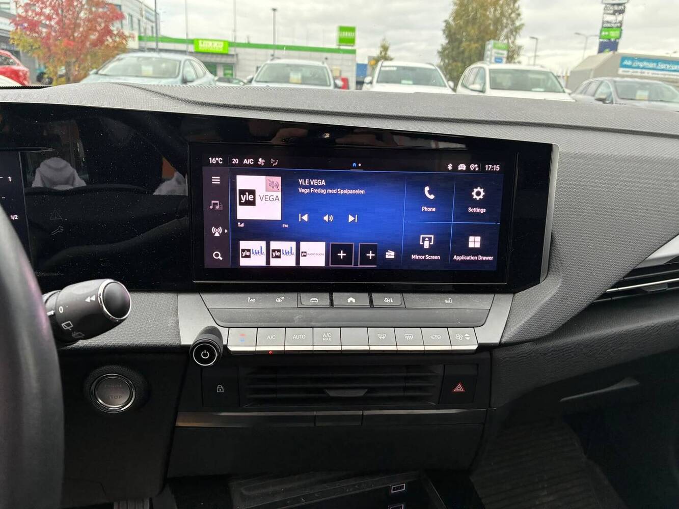 Opel Astra vaihtoauto