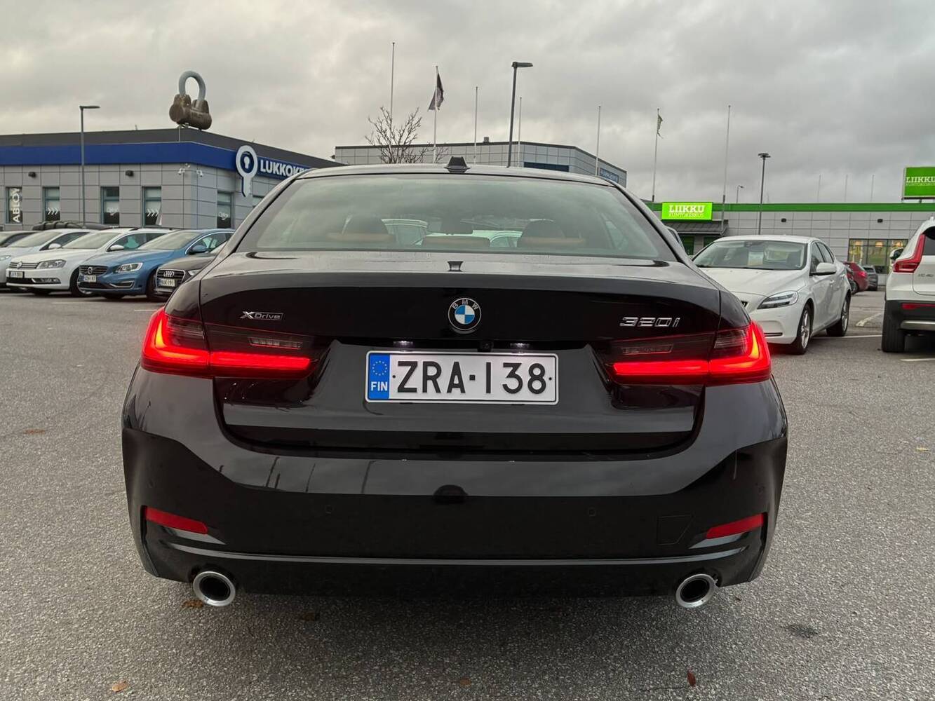 BMW 320 vaihtoauto