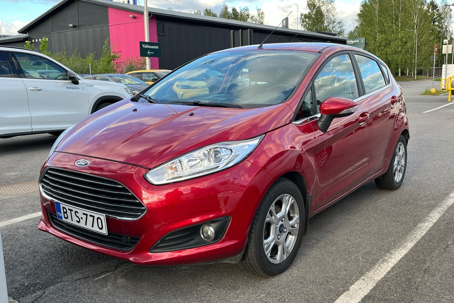 Ford Fiesta vaihtoauto
