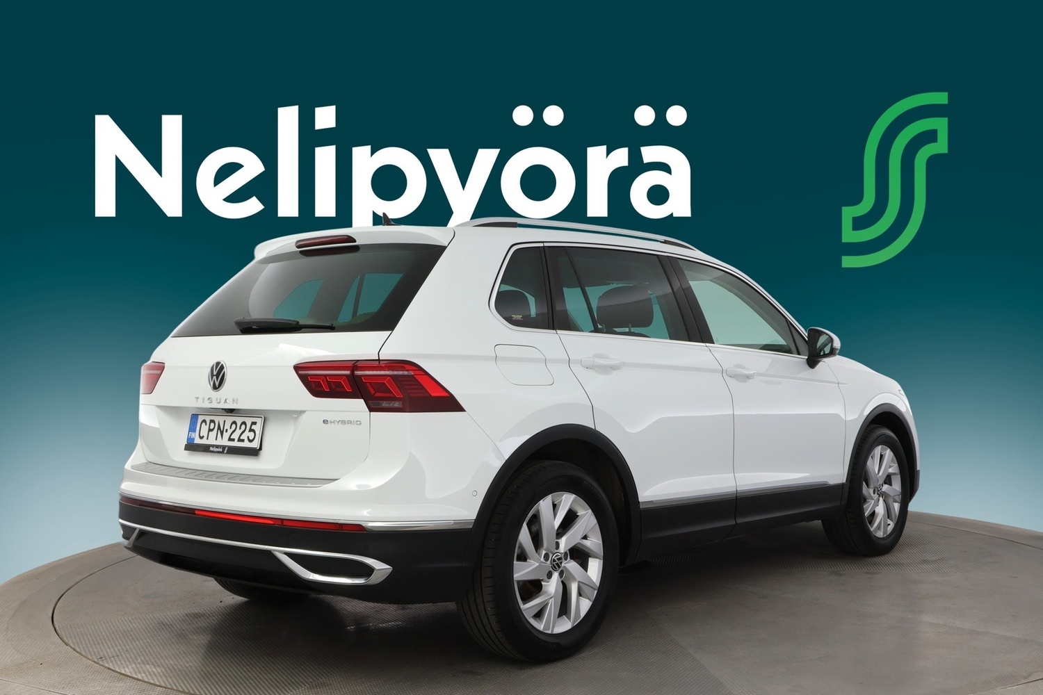 Volkswagen Tiguan vaihtoauto