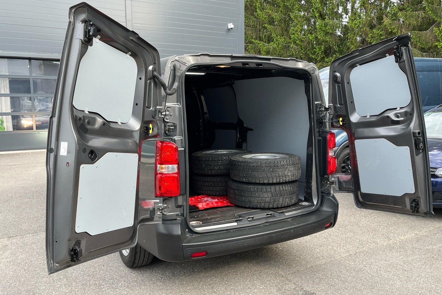 Citroën Jumpy vaihtoauto