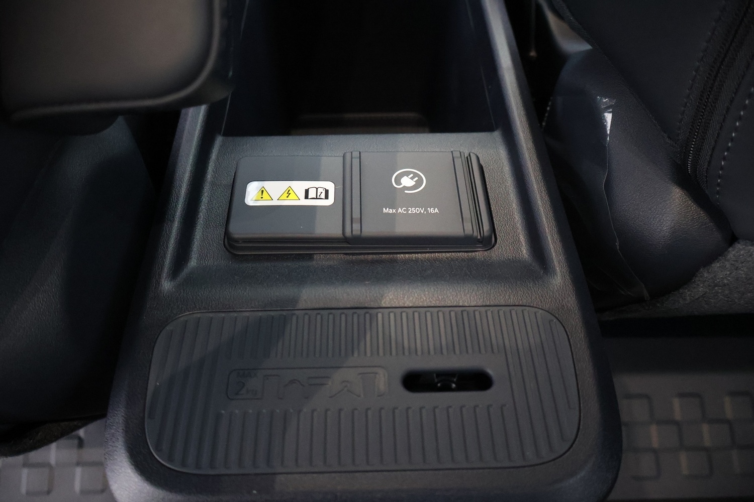 Kia PV5 vaihtoauto
