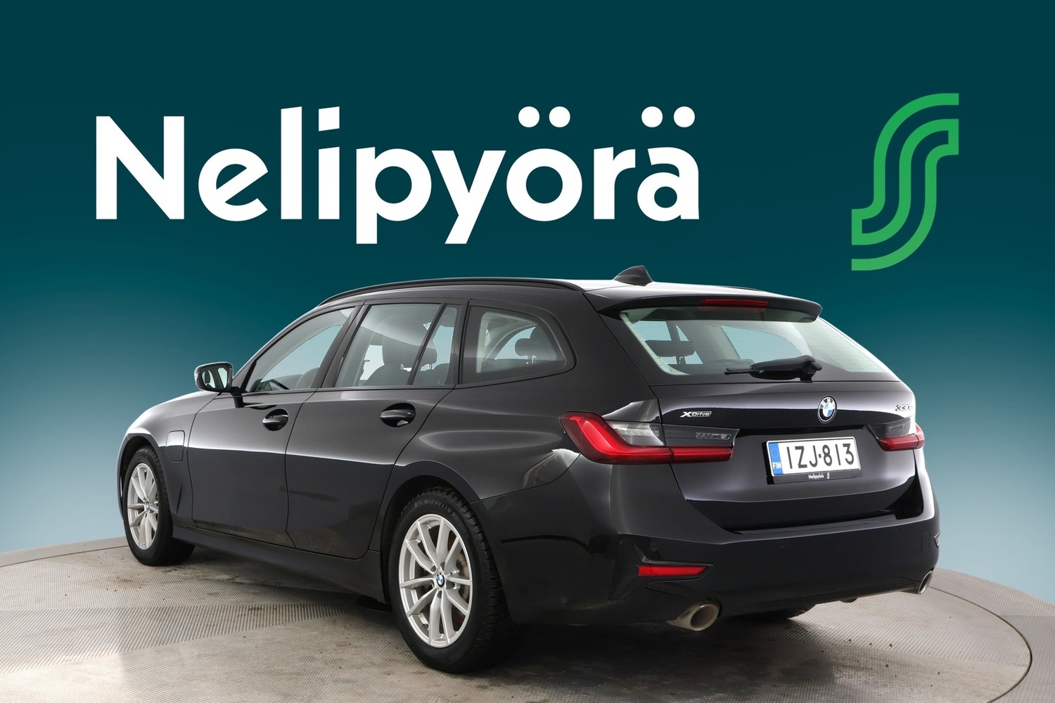 BMW 330 vaihtoauto
