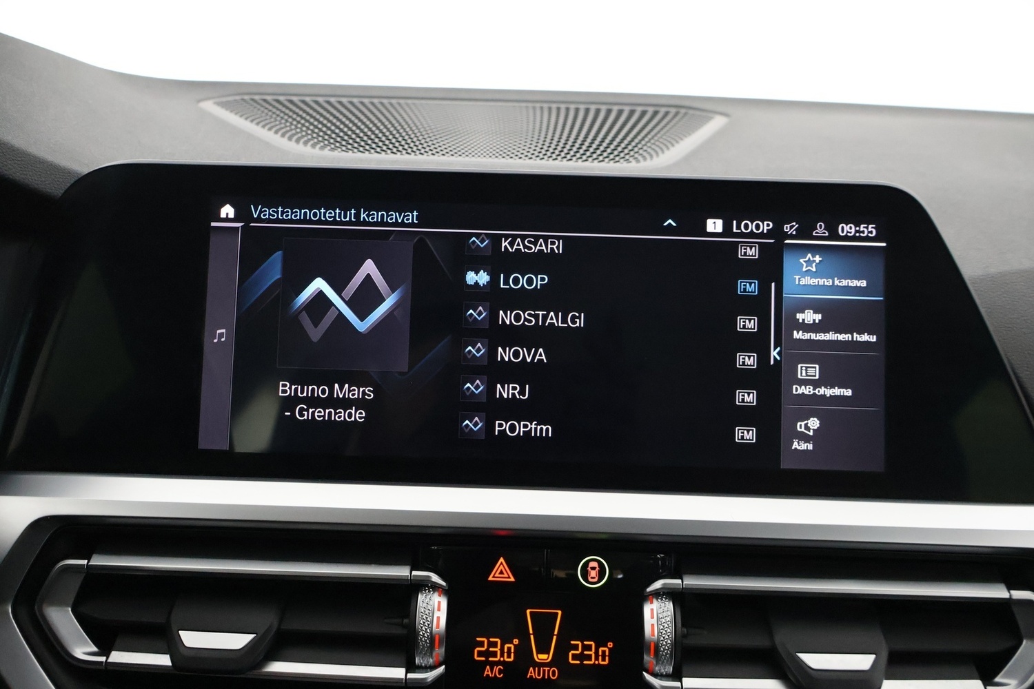 BMW 330 vaihtoauto