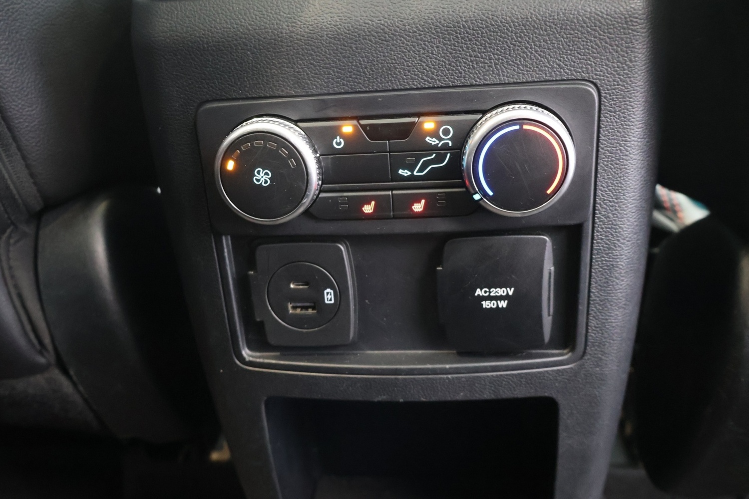 Ford USA Explorer vaihtoauto
