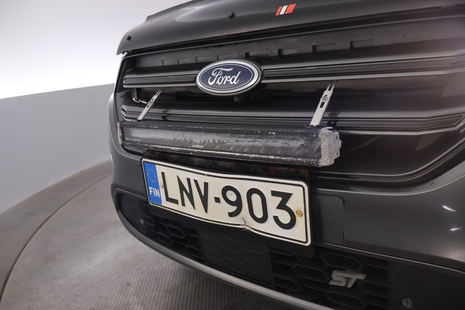 Ford Kuga vaihtoauto