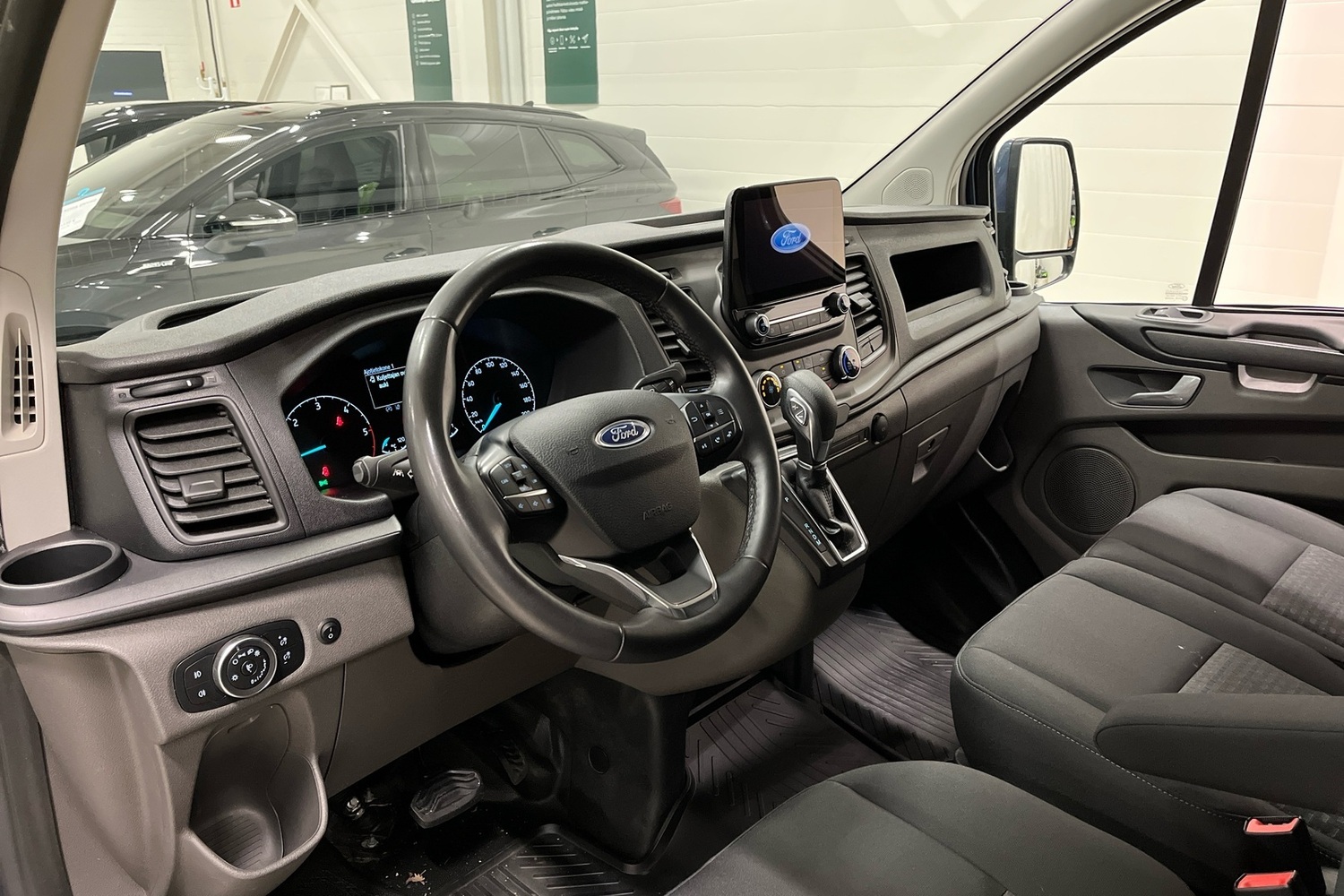 Ford Transit Custom vaihtoauto