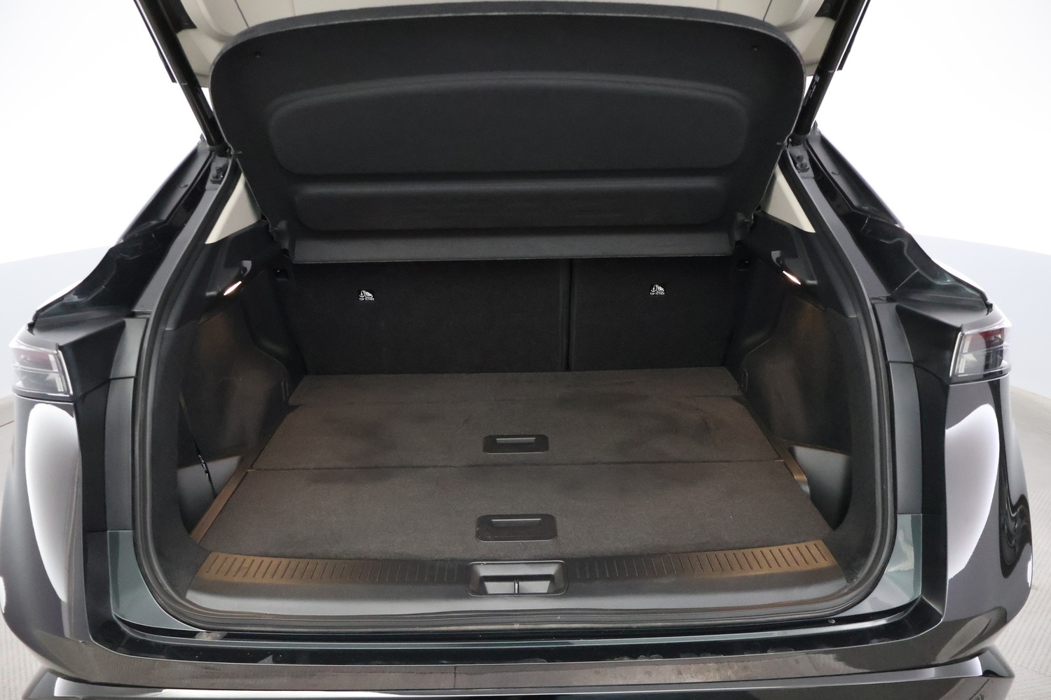 Nissan Ariya vaihtoauto