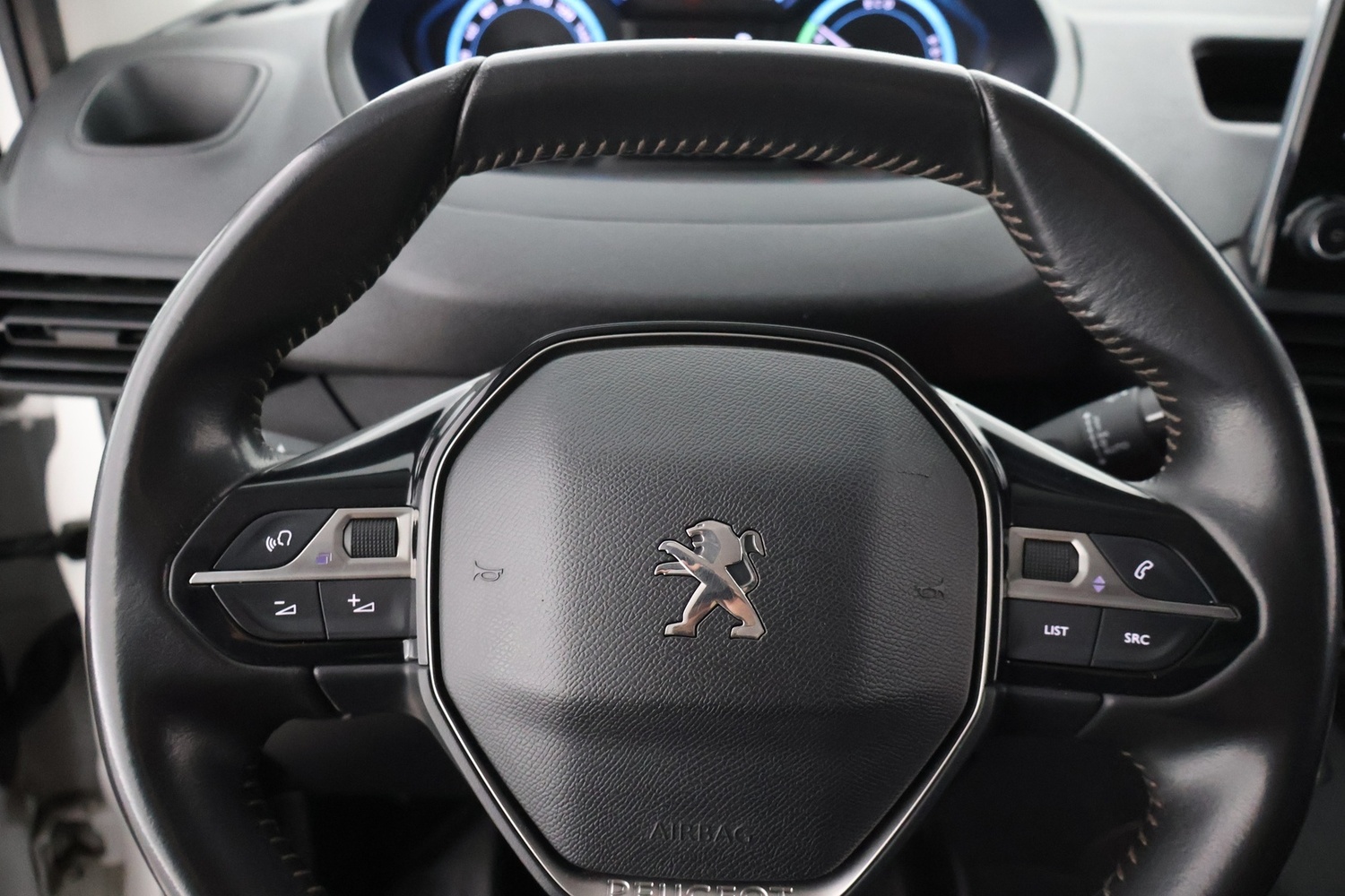 Peugeot e-Partner vaihtoauto