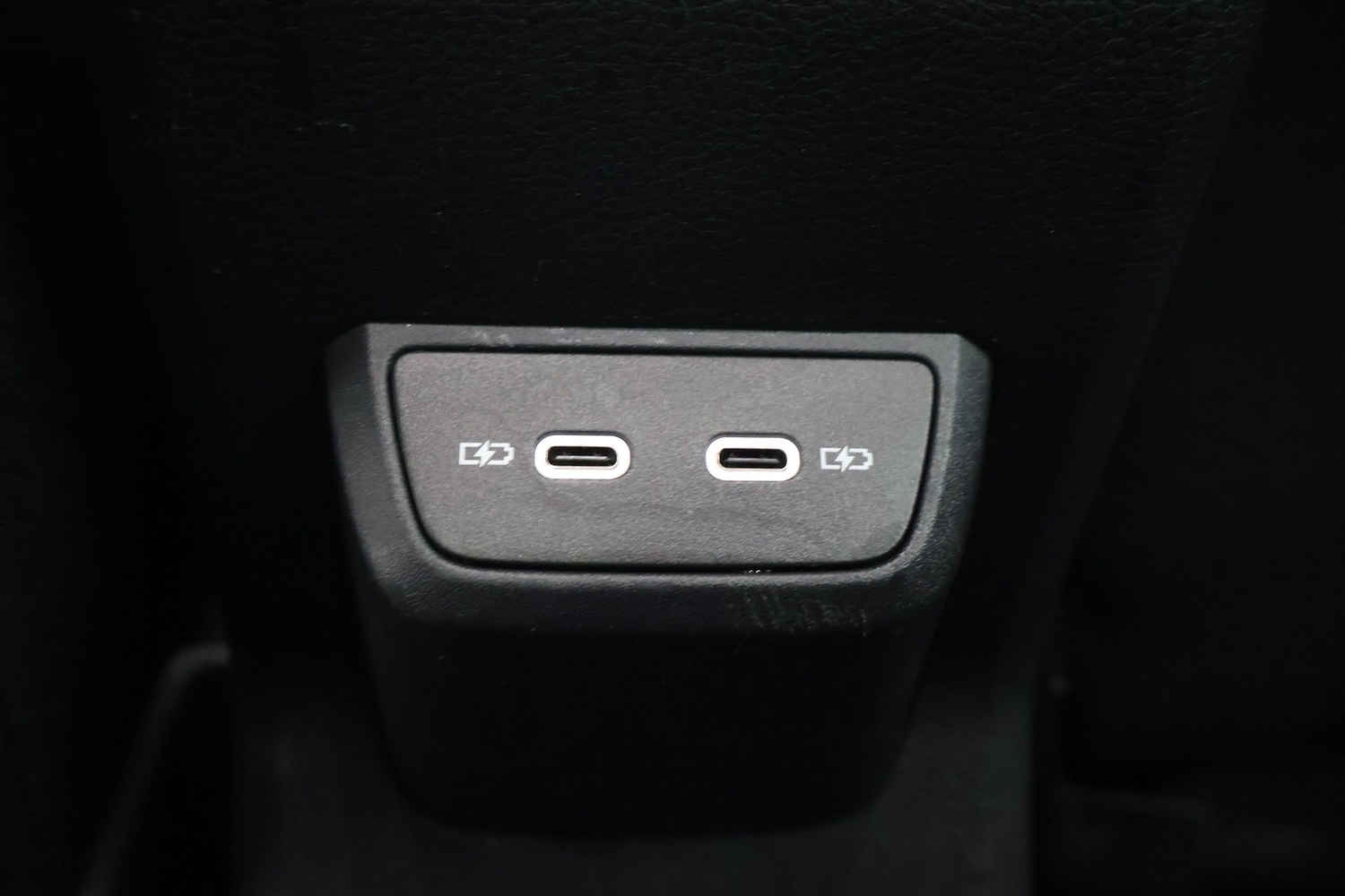Volkswagen Taigo vaihtoauto