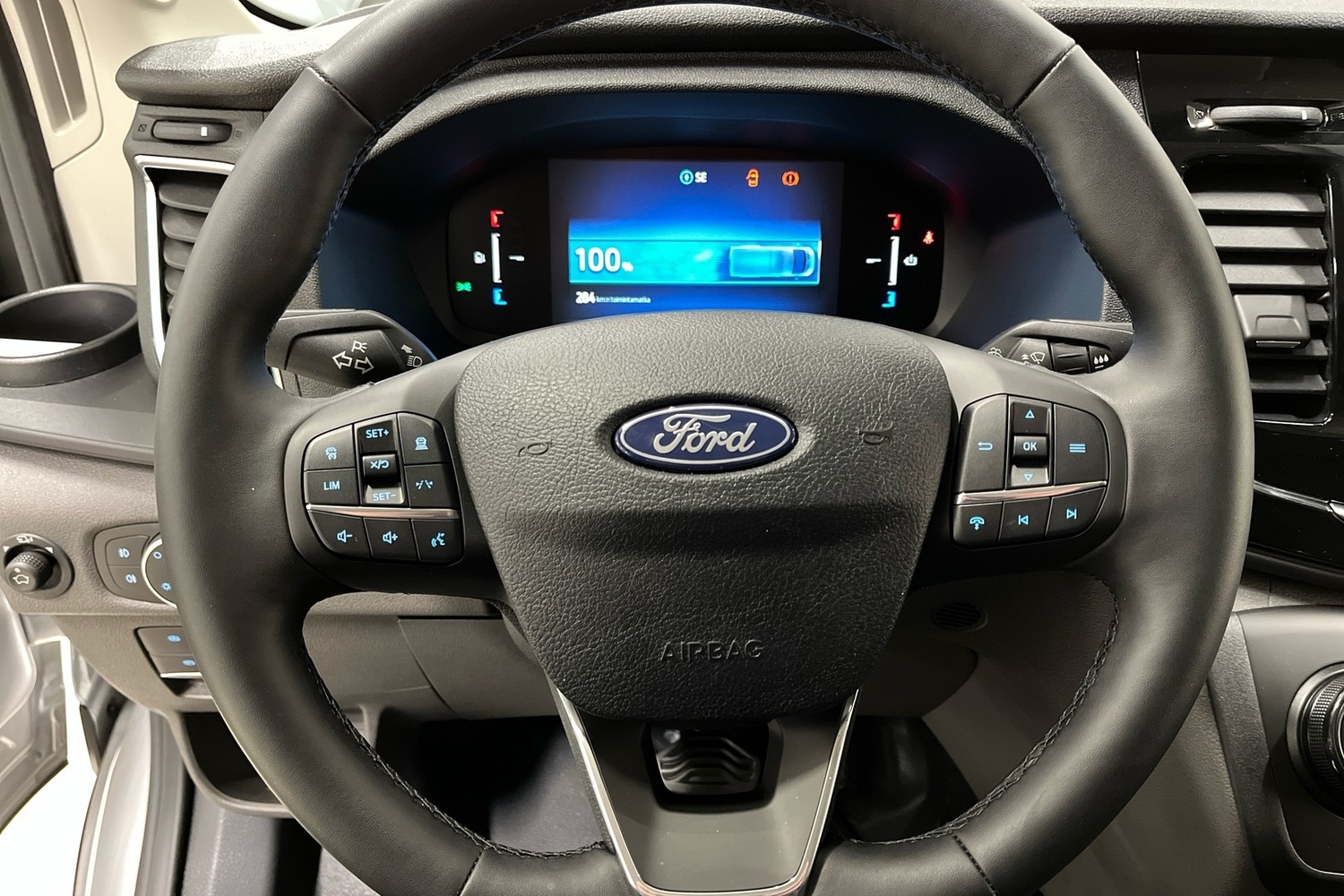 Ford Transit vaihtoauto