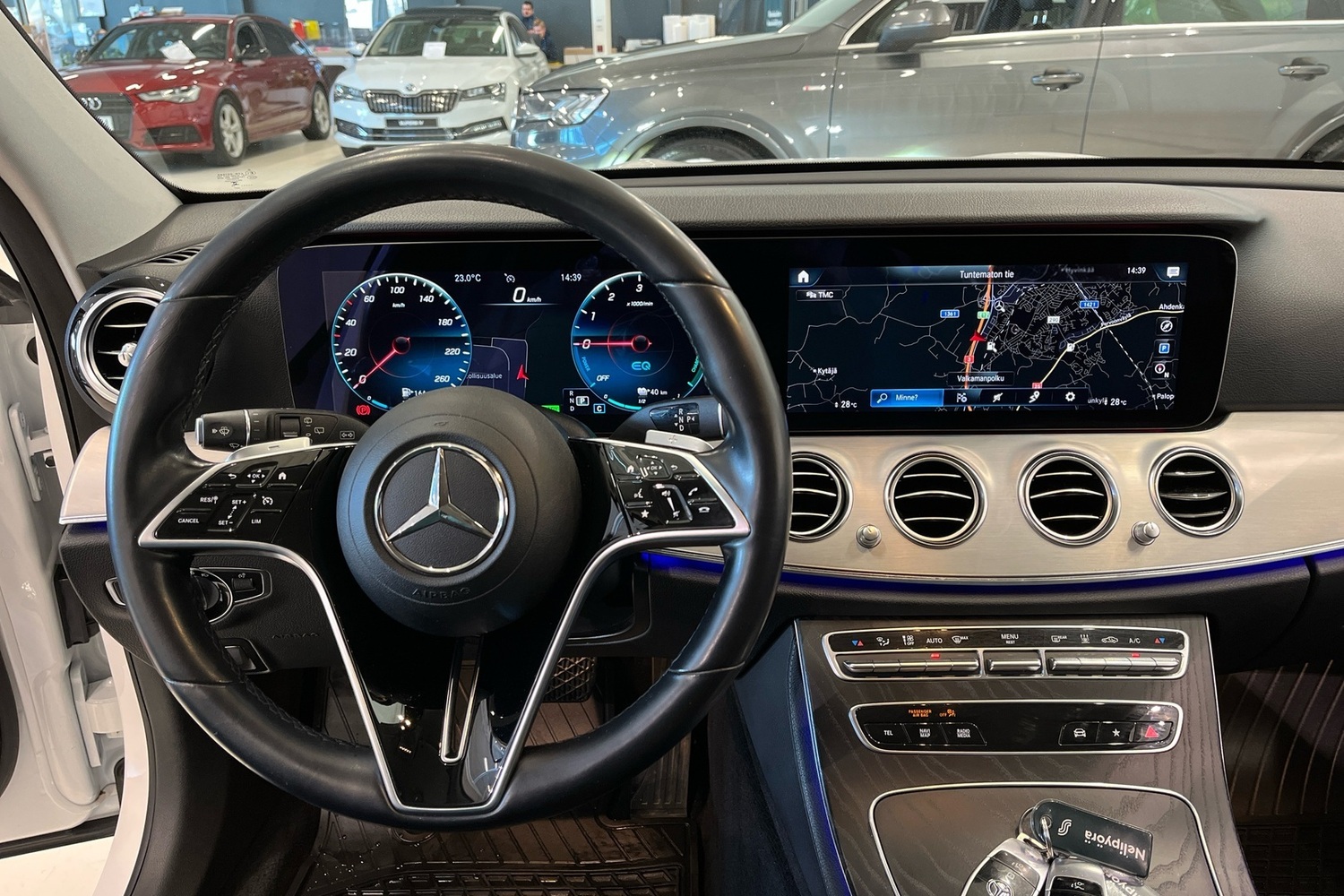 Mercedes-Benz E vaihtoauto