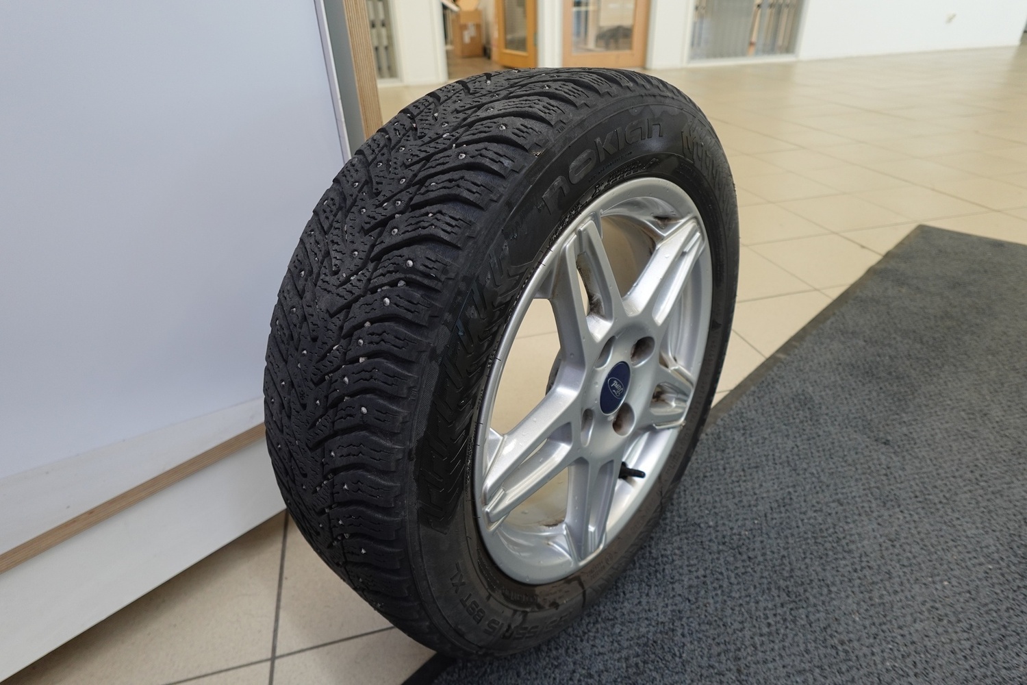 Ford Fiesta vaihtoauto