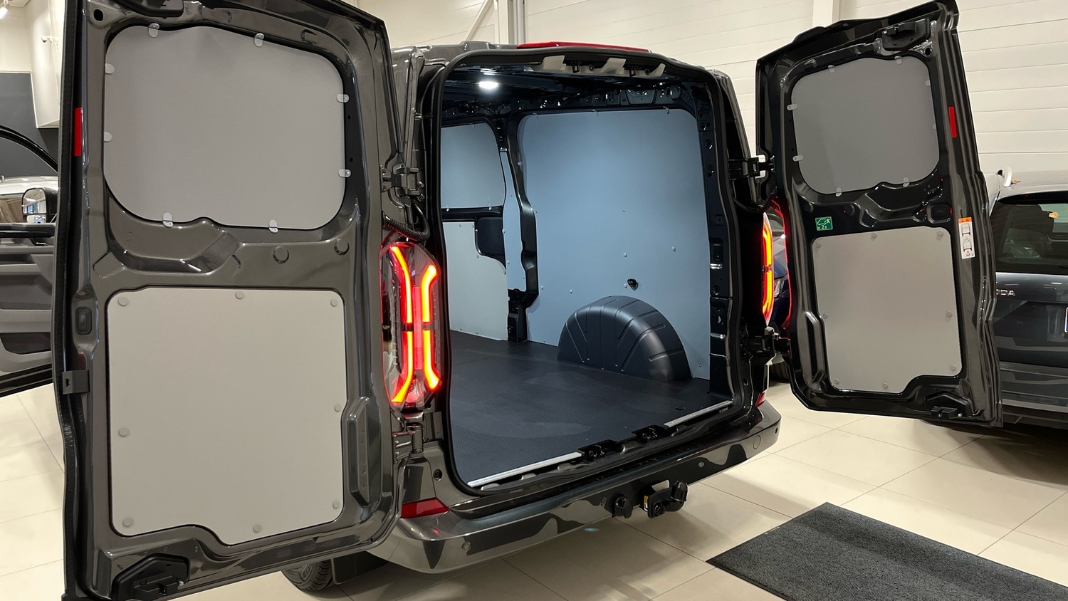 Ford Transit Custom vaihtoauto