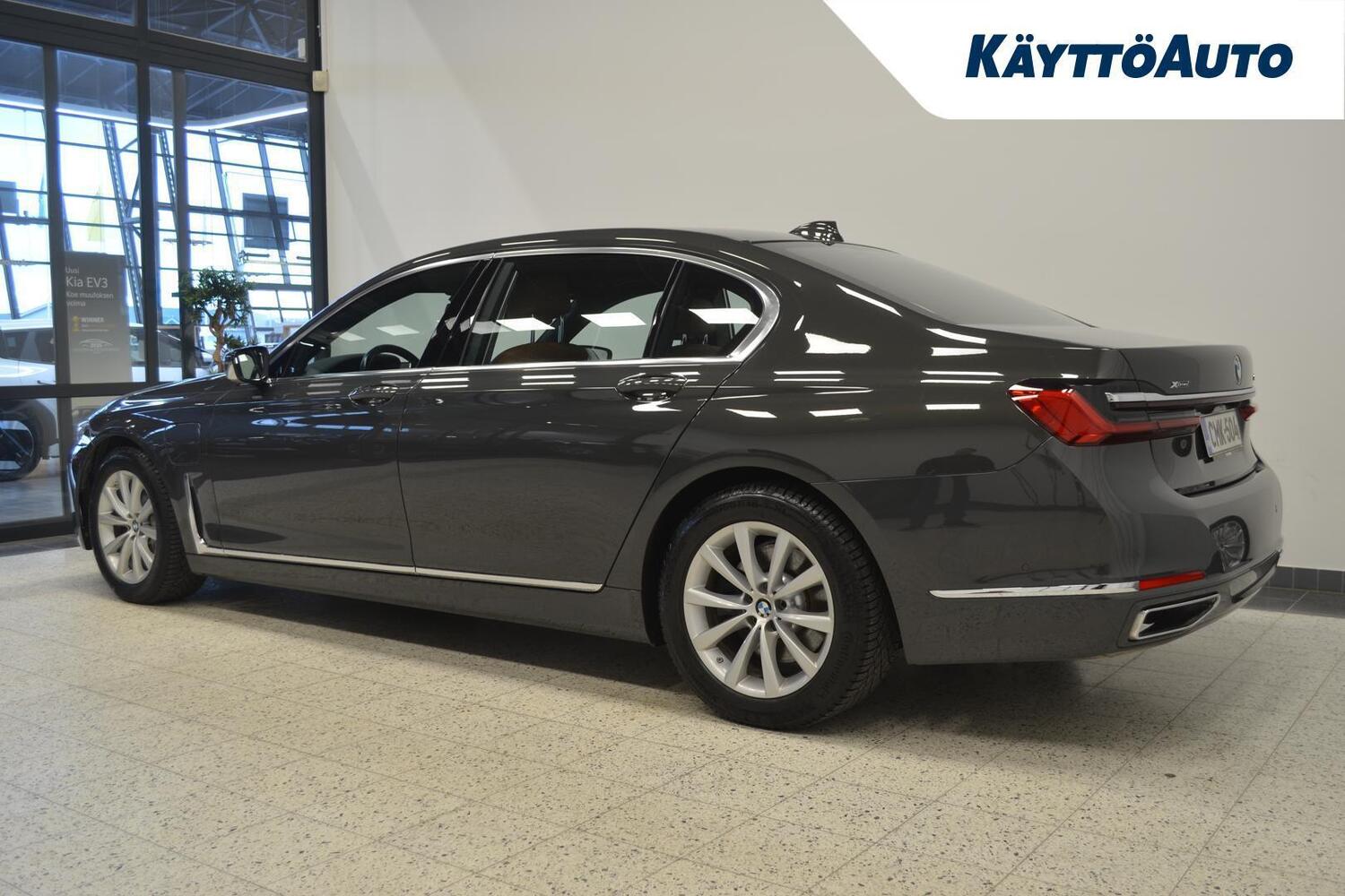 BMW 745 vaihtoauto
