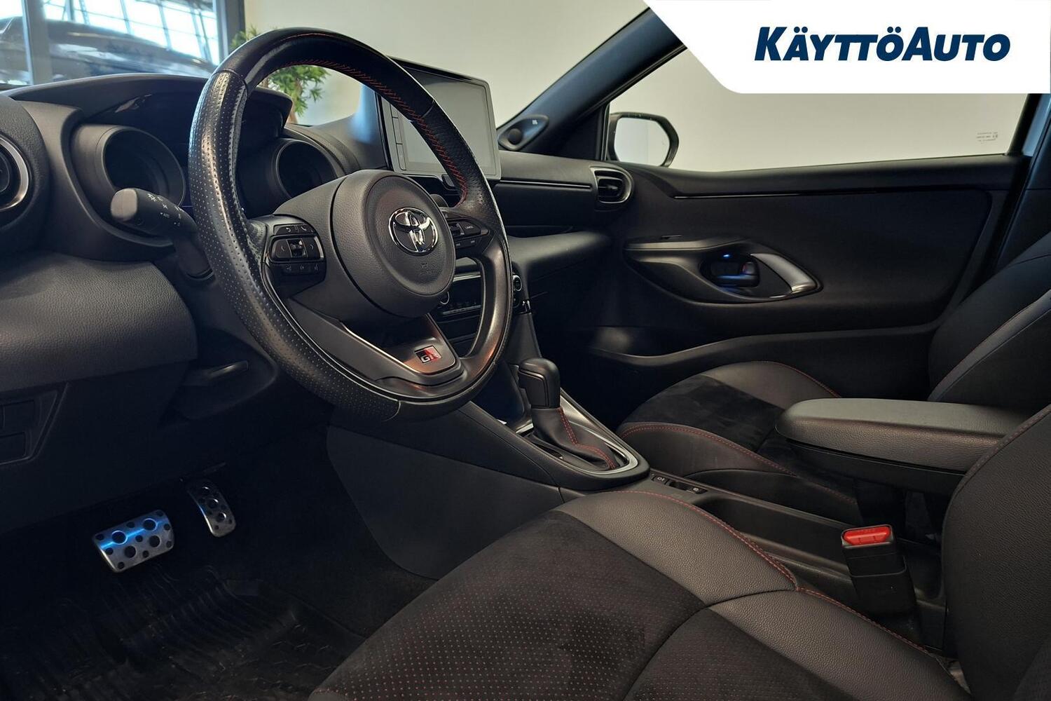 Toyota Yaris vaihtoauto