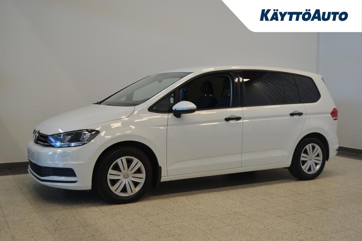 Volkswagen Touran vaihtoauto